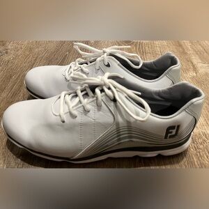 COPY - Footjoy pro/sL golf cleats. Sz 9.5 M.